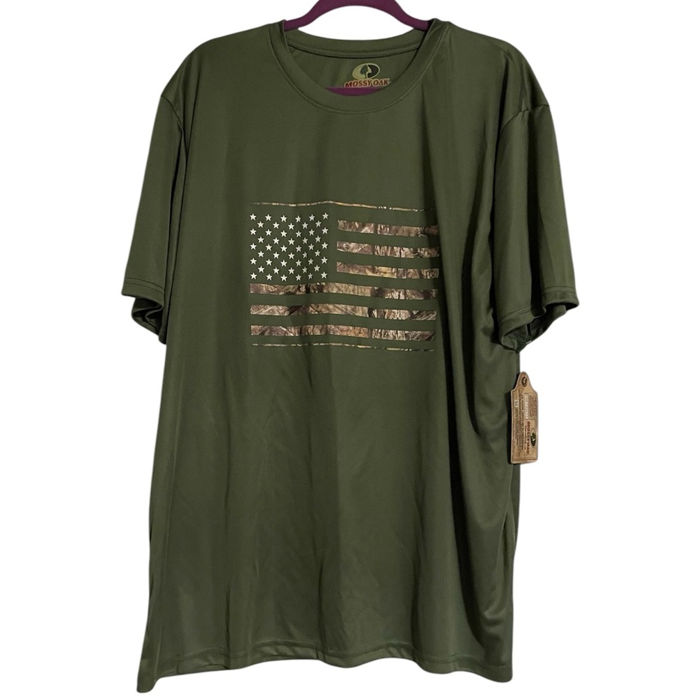 Mossy Oaks Men’s 2XL Army Green Camo American Flag Performance Shirt‎ - NWT